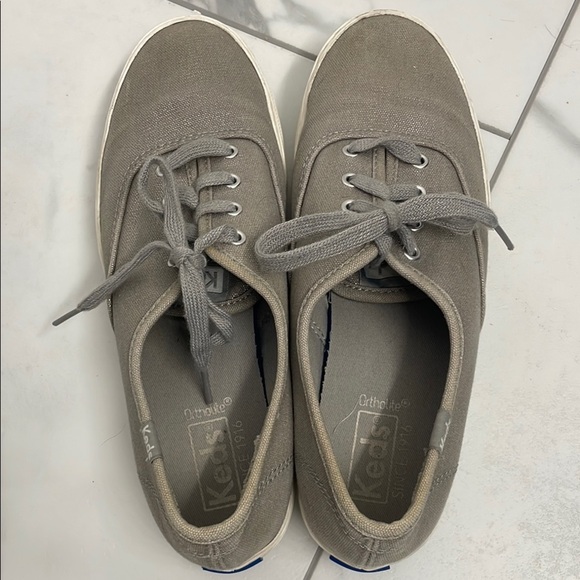 Keds Grey Shimmer Canvas Sneakers Casual Low-Top - Picture 4 of 12